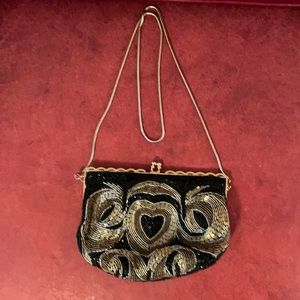 Magid black and gold beaded heart clutch/shoulder